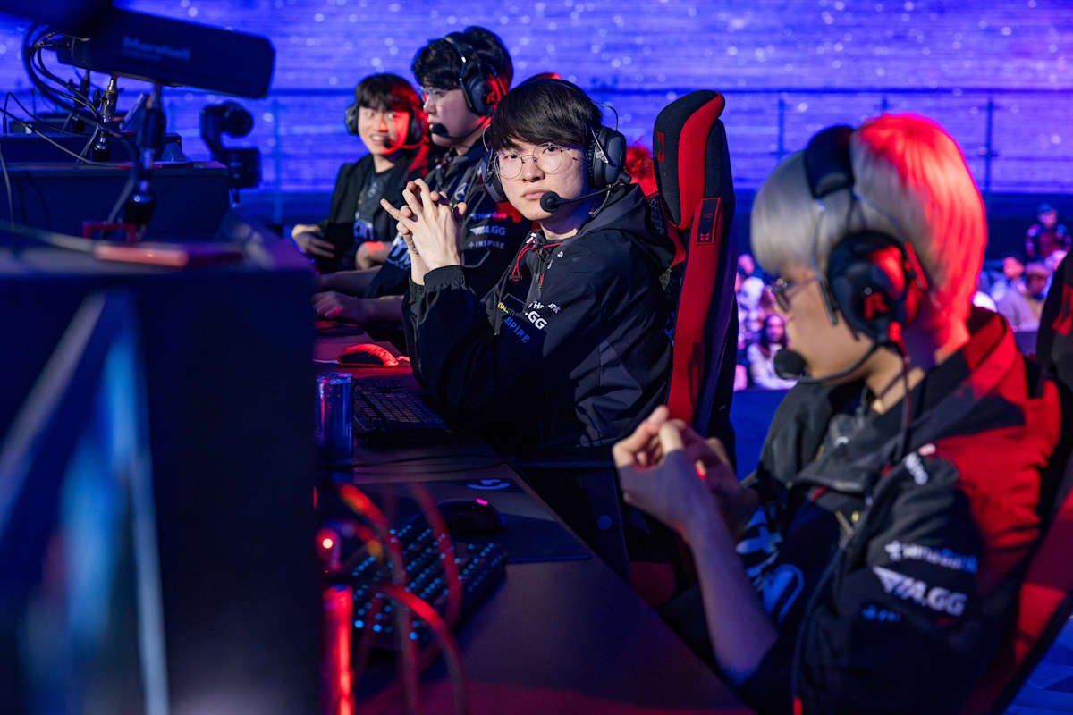 Faker da T1 durante a Red Bull League of Its Own em Berlim, Alemanha, em 9 de dezembro de 2023